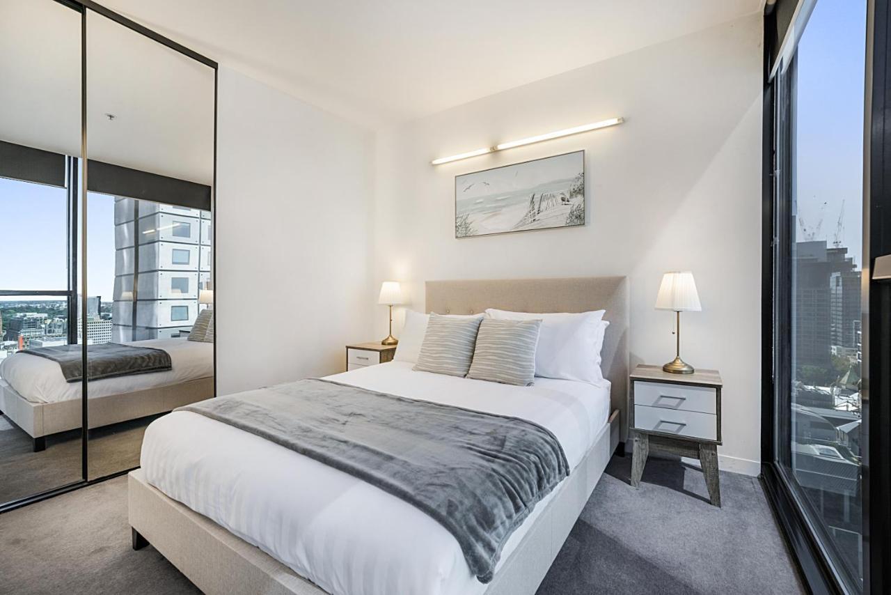 2-Bed Unit Metres From Cbd Malls, Dining & Sights Apartment Melbourne Exterior photo